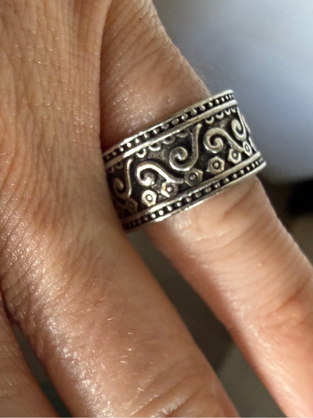 Sterling-Silver Antique Silver Scroll Pattern Wide Band Ring pinky knuckle sz 4
